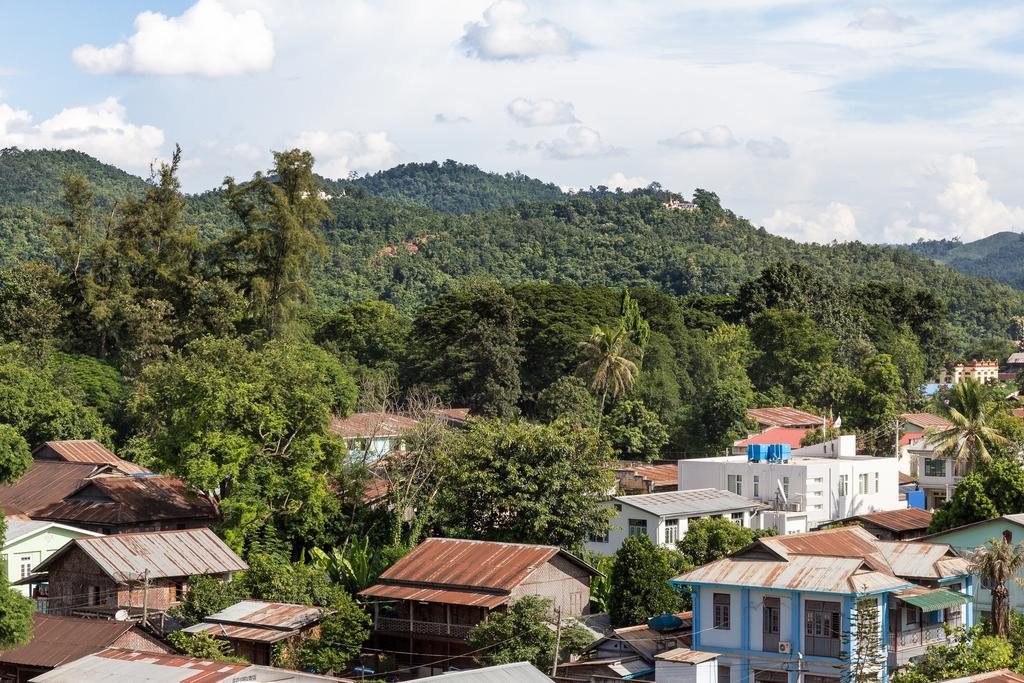 Hotel Lily The Home Hsipaw Eksteriør billede
