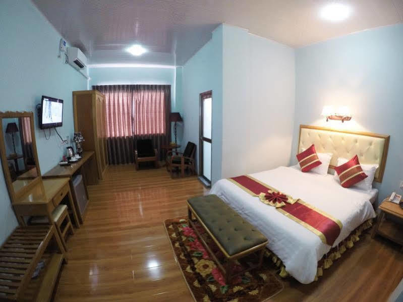 Hotel Lily The Home Hsipaw Eksteriør billede