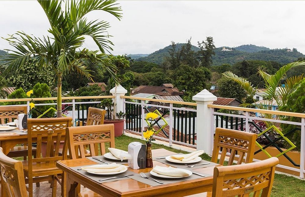 Hotel Lily The Home Hsipaw Eksteriør billede